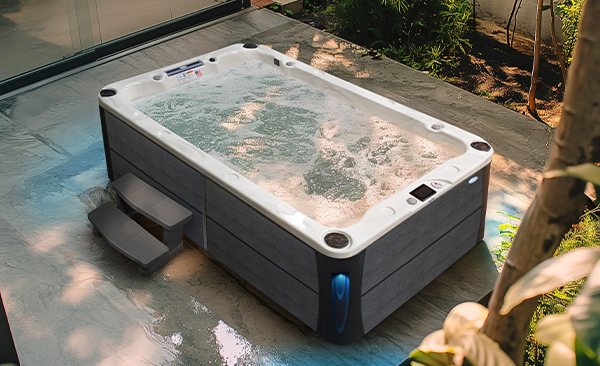 Deck Series Saint Cloud hot tubs for sale